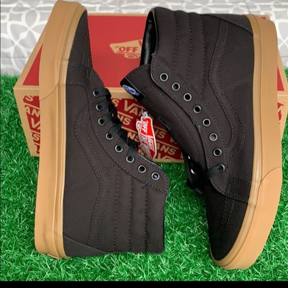 VANS SK8-Hi REISSUE CANVAS GUM BLACK/LGHTGM MEN’s - Picture 14 of 16